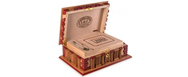 La Casa del Habano Humidor...