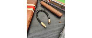 Les Fines Lames Punch Bracelet solo Gold Onyx matte