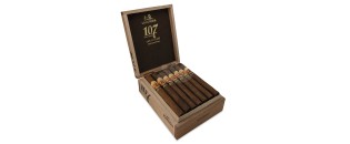 La Aurora 107 Nicaragua Churchill