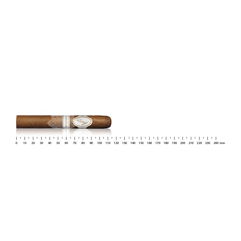Davidoff Signature Petit Corona